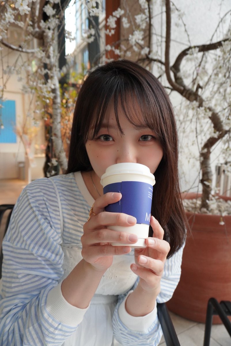 _otsukimichan's tweet photo. おはようございます☀

今日の投票もお願いします🗳️

https://t.co/QmQU8CKVVE

#ミスFLASH2027 https://t.co/WiKVevwfQO