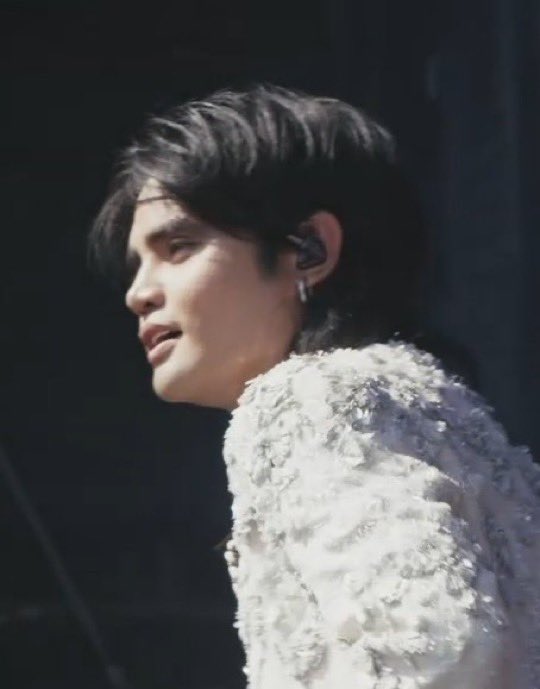 ylaewnipau's tweet photo. Heto na naman ako sa pagco-collect ng pix ng amo!🤭 Amfoggy!😍

SB19PALOOZA FESTIVAL
@SB19Official #SB19
#SB19atLollapalooza

@imszmc #SB19_PABLO
📸ctto https://t.co/k2Hn3vmSww