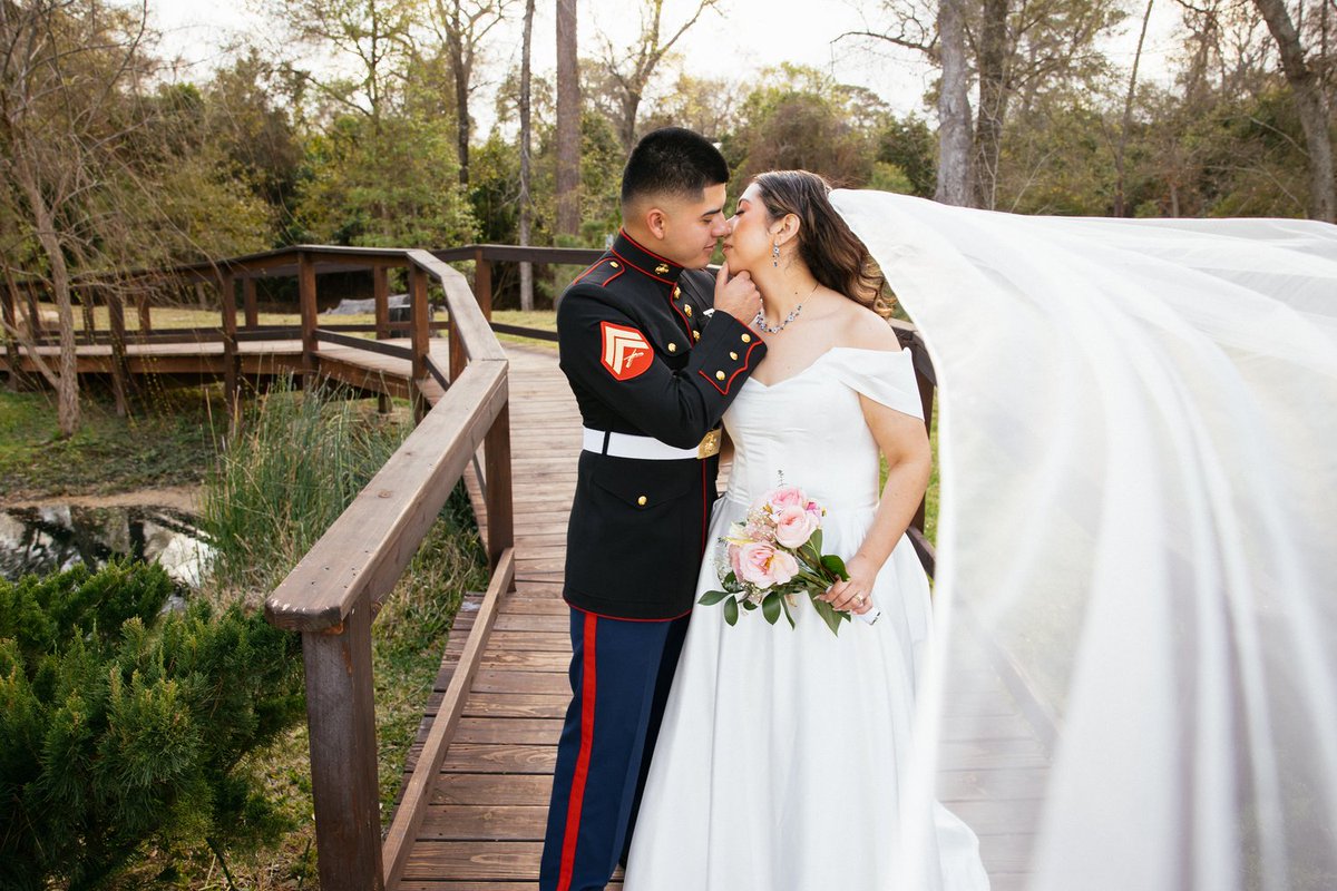 exquisitehtx's tweet photo. Love is the quiet promise to choose each other every day. It's the unspoken vow that forever feels like home.
#HoustonWeddings #AustinLove #DallasBride #exquisitehtx https://t.co/hT8lGA1DAM