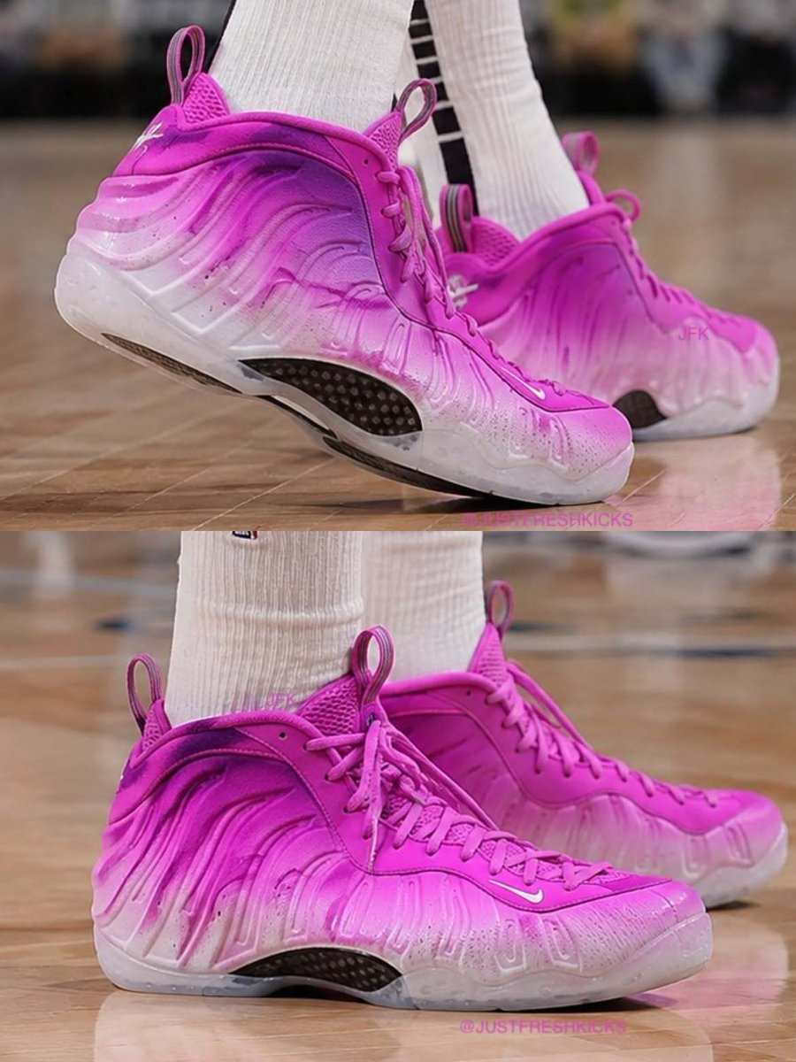 JustFreshKicks tweet media