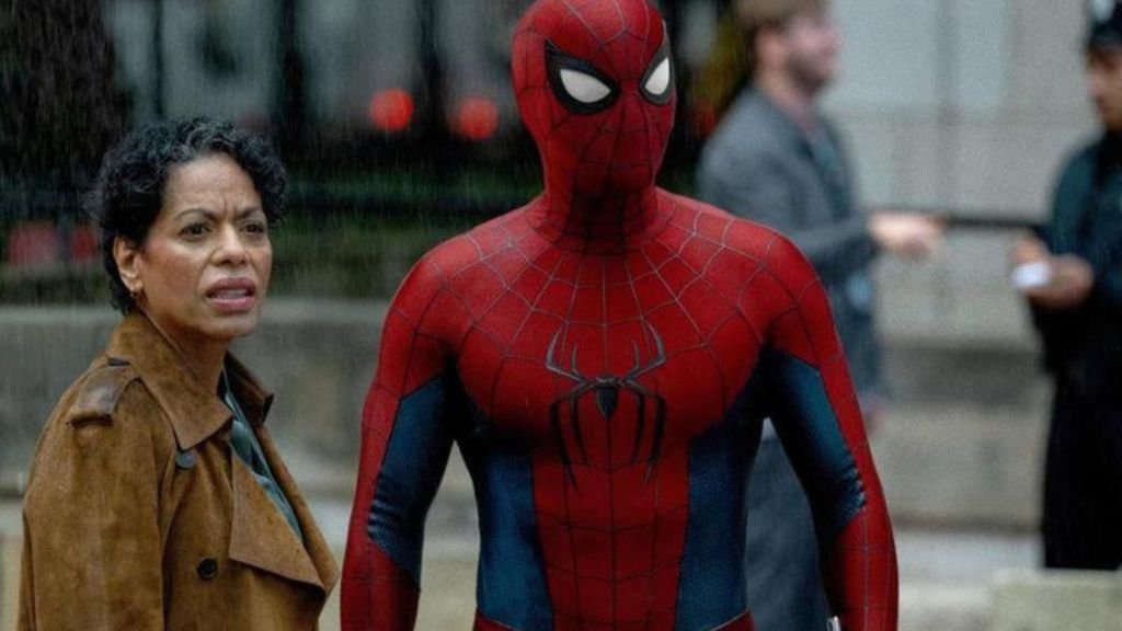 Daboyui's tweet photo. Every character either tied back to Peter's themes, was used to showcase the living nature of MCU New York, or presented great character interactions

There aren't multiple plots like TASM 2 or SM3 have, it's a single narrative with a lot of characters

That's how CBMs should be https://t.co/HV5JHBRdVp