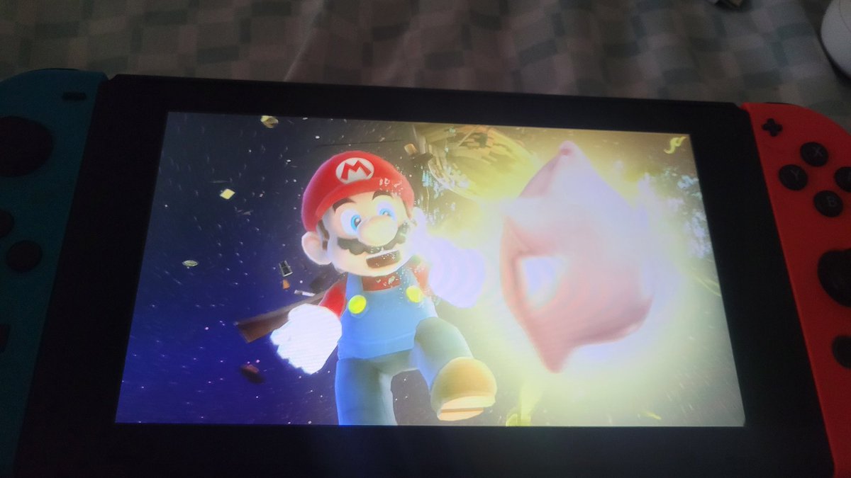 Sonic_XLOQ's tweet photo. Oficialmente completé Super Mario Galaxy (al menos la historia, aún me faltan estrellas, y rejugar todo el juego con Luigi para el 100%)

Y pues, definitivamente es un juegazo, aún si llega a ser frustrante por los controles de movimiento, es bastante distrutable de inicio a fin https://t.co/OkO6Iql2R8
