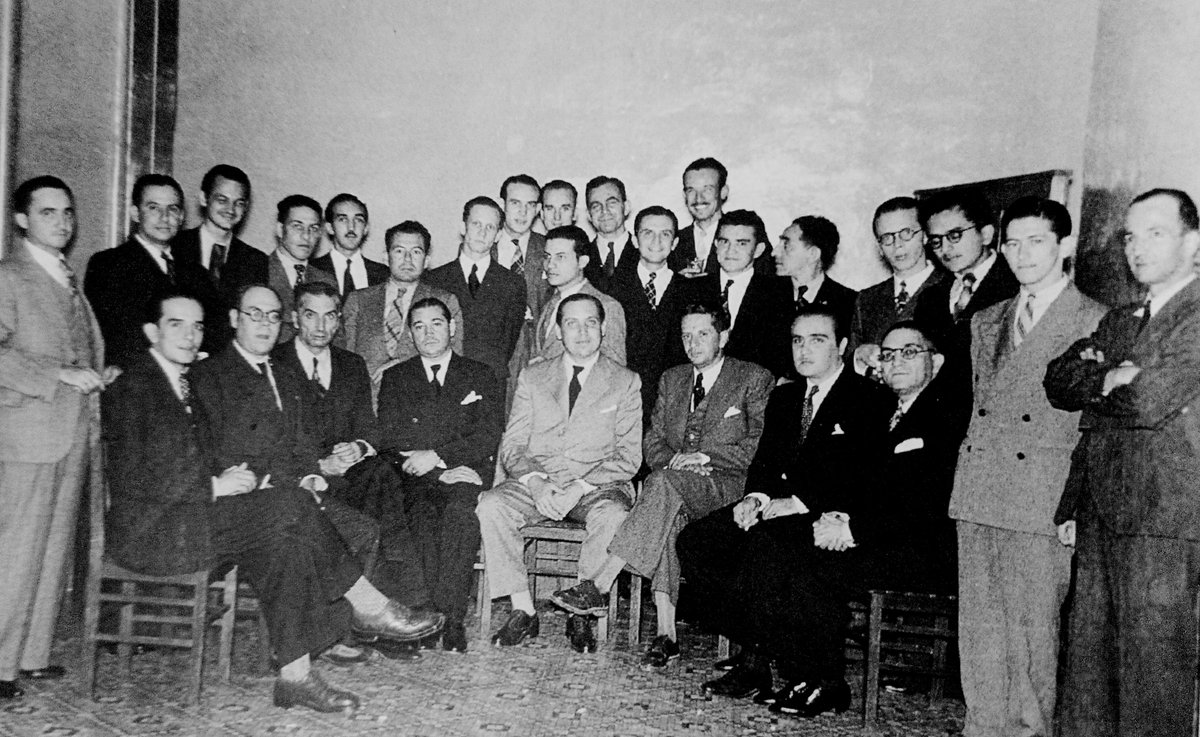 IdeariumCaribe's tweet photo. Arturo Uslar Pietri, entonces Ministro de Educación Nacional, en la inauguración de la Facultad de Ciencias Económicas y Sociales de la Universidad Central de Venezuela, 1939. https://t.co/kPvxuL6SiL