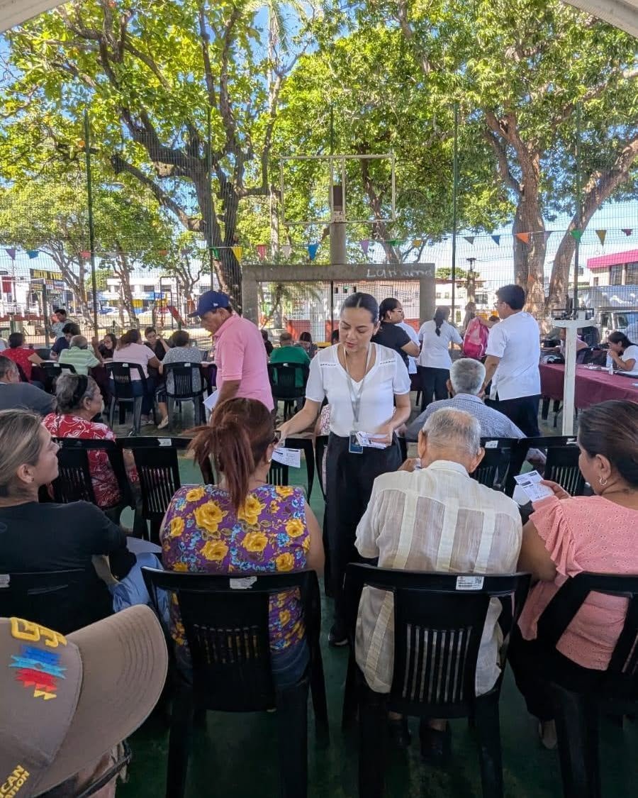 CECAMETTab's tweet photo. Este 30 de julio, la Comisión Estatal de Conciliación y Arbitraje Médico (CECAMET) instaló un Módulo Itinerante en el Parque de la colonia Atasta, en la Caravana de la Salud para el Pueblo, de la Secretaría de Salud de Tabasco. https://t.co/l0WMmZU27V