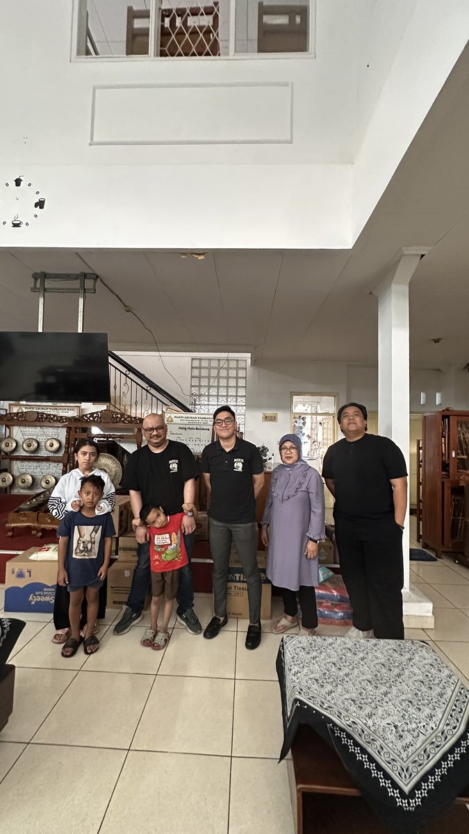 arjunawiryam_'s tweet photo. Alhamdulillah kegiatan kemarin sudah selesai. Terimakasih untuk Server FiveM Moxie dan Crims:On yang udah membolehkan aku menjadi perwakilan mereka semua,tutur do’a untuk temen-temen yang menyumbangkan rezeki nya semoga menjadi pahala yang sebesar-besarnya *lanjutdikomen https://t.co/MkA7UYwGmp
