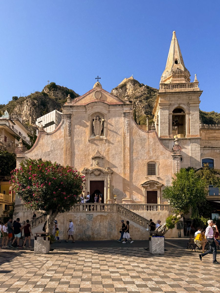 echoesofworld's tweet photo. Sicily, Italy https://t.co/6c1Lgqhjum