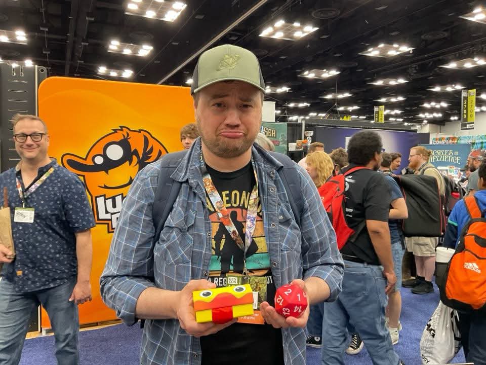 MimicDice's tweet photo. #Gencon I’ve given some people from today’s dice game nicknames. This is “sad” because she’s sad, and rolled a ‘1’. Then there’s “sad”, “sad”, and “also sad”. Come on SADS, roll better! https://t.co/cJ8Kesrk4u
