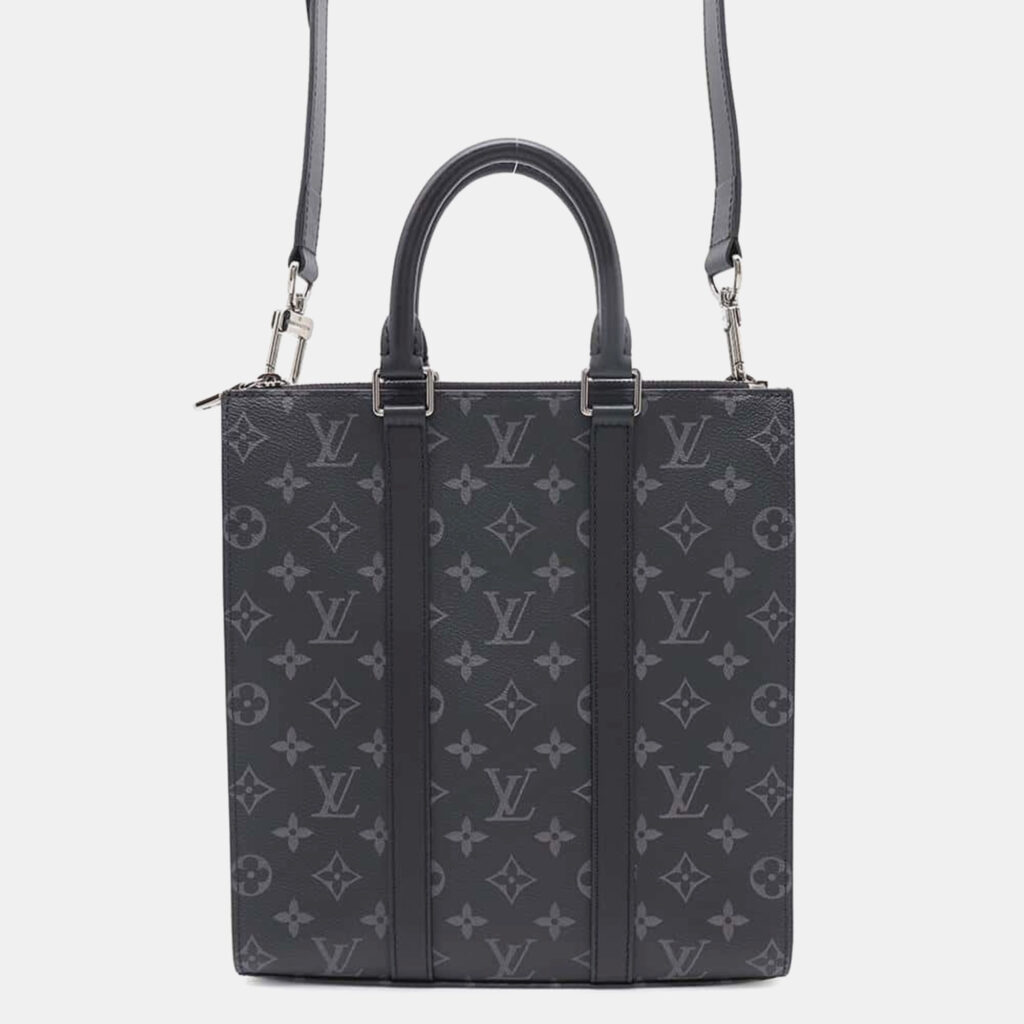 MyLuxuryRent1's tweet photo. Try it! Louis Vuitton Noir Monogram Eclipse Sac Plat Bag!
More here: https://t.co/0o9dFMhNPg
https://t.co/ygzdW0AkyG
#BagStyle #FashionBag #TrendyBag https://t.co/Tvdfbvuydc