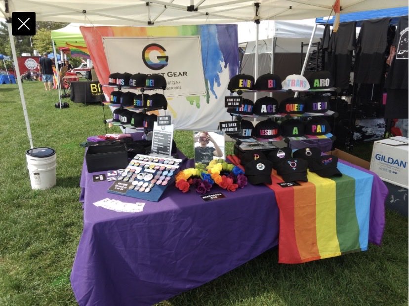 Maddytx76's tweet photo. The liberals who cheer on socialism are the same people who sell pride gear at pride events 🤣 

Smells like capitalism to me. https://t.co/XFfugi7Q73