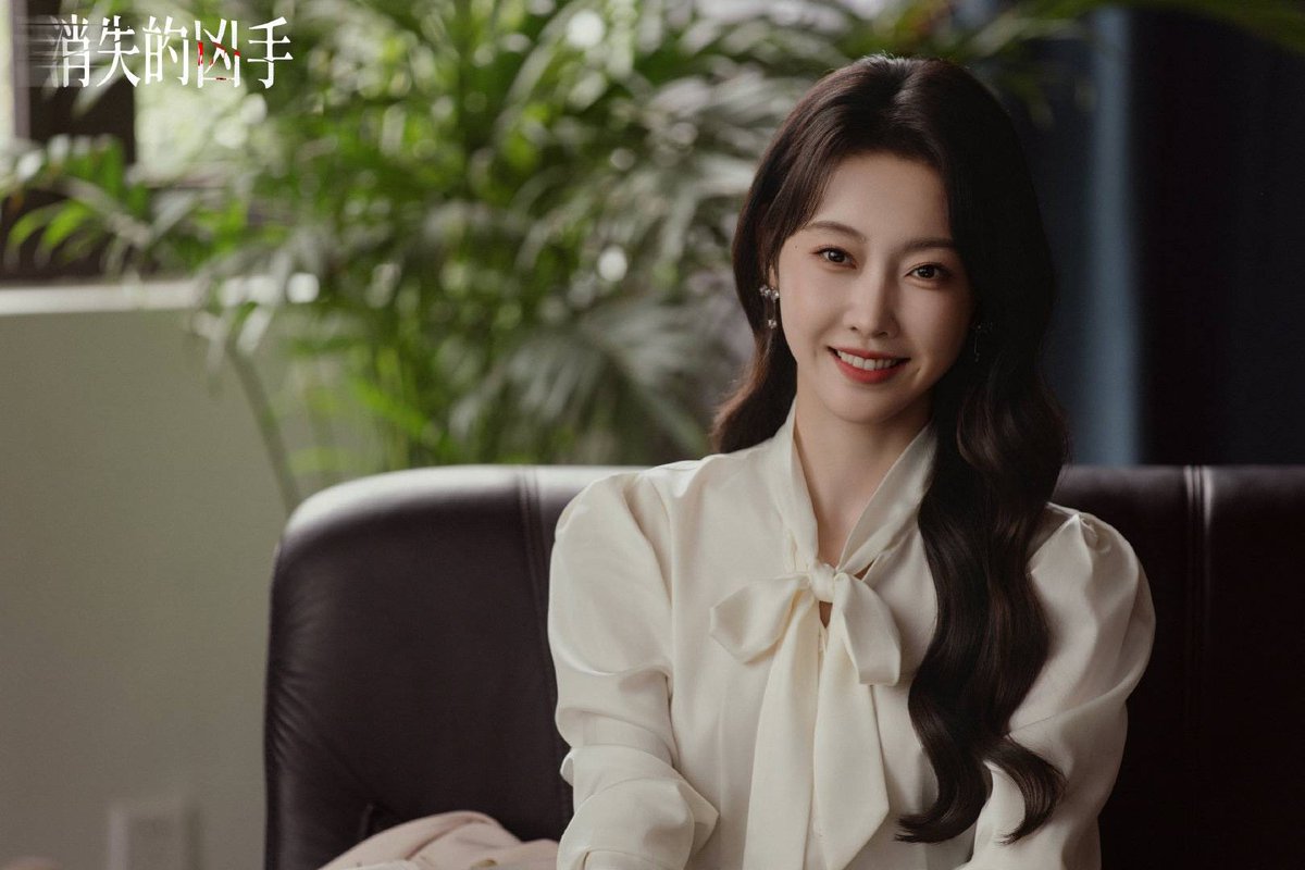 MarakJun's tweet photo. Just binged the first 3 eps of the new mystery drama—plot twists had me gasping till 2am!  Who else is hooked https://t.co/qCc1KV1fLR