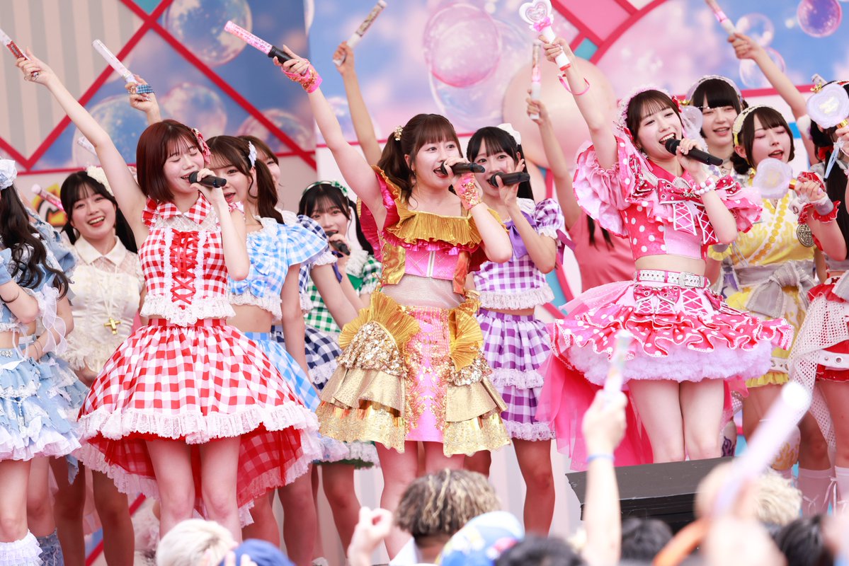 encountofficial's tweet photo. ももクロ佐々木彩夏、電撃結婚後初のTIF出演　20分超えメドレー完走で「一番おばさんに頑張らせ過ぎだよ」
https://t.co/9ewrqk1tP7

#佐々木彩夏 #ももクロ #ももいろクローバーZ #TIF2026 ＠TIP_TIF_staff https://t.co/YAoU9txryd
