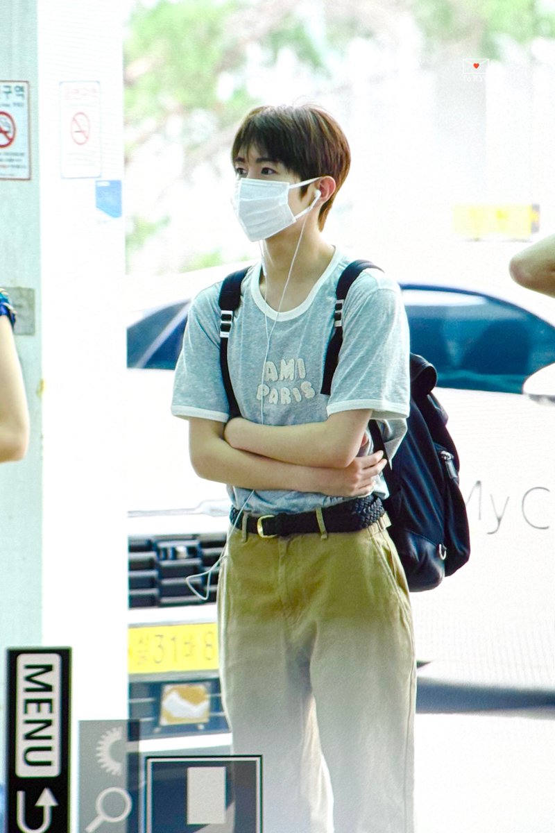 ToRYO_0804's tweet photo. 260731 아기🍼
#RYO #료 #リョウ #NCTWISH #엔시티위시 #NCT https://t.co/OJfL2XCRcV