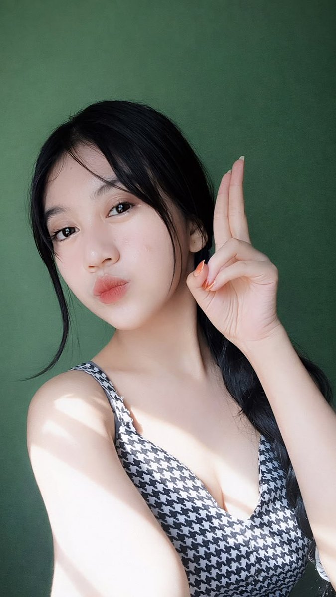 kylaal18's tweet photo. kontolin plisss 🥺🥺🥺

#kontolinmuka #kontolinfoto #pejuhinfoto #pejuhinmuka #PejuhinChallenge #budakseks #SANGE_AAAAAAAAAAH https://t.co/XCP3LaU6ca