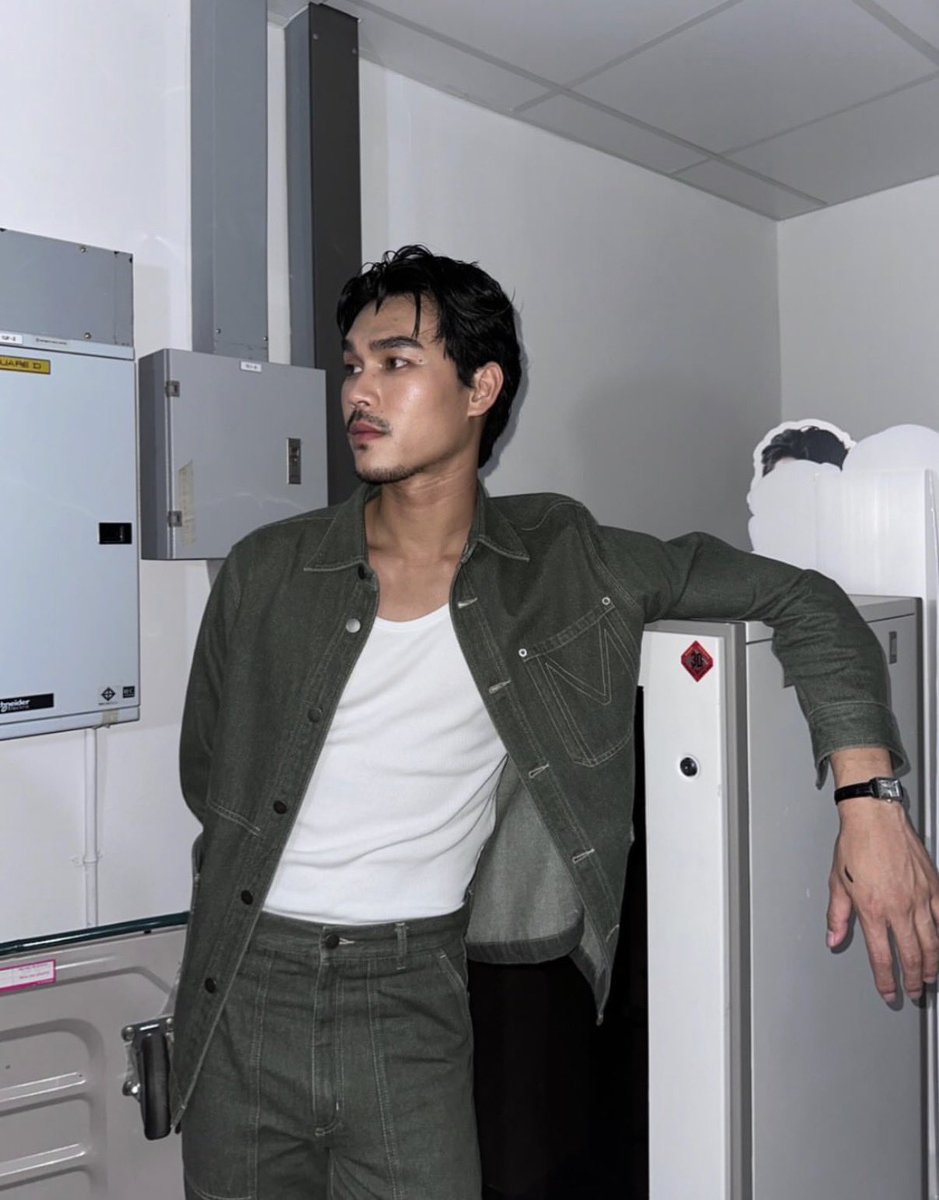 lllooktarn's tweet photo. อืมน้ะ ใครๆก็รักเคะผิวแทน ยิ้มสวยป่าววะ หึงอ่ะ https://t.co/VJn5ngYjnB
