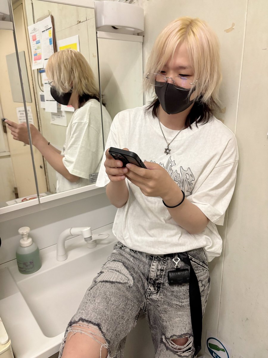 SLH_YUMA's tweet photo. 出迎えご苦労w https://t.co/7XFCjFNwad