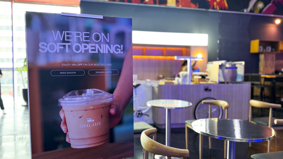 AranetaCity's tweet photo. The wheel officially stops at Gateway Mall 1!🚲👀

Visit Pedal Cafe at 📍Level 4, Gateway Mall 1 today and try their best-seller coffees, Miss Saigon and Spanish Latte, for 10% OFF! ￼✨

#CityOfFirsts #GatewayMall #PedalCafe #Coffee https://t.co/inIv2y0FfZ