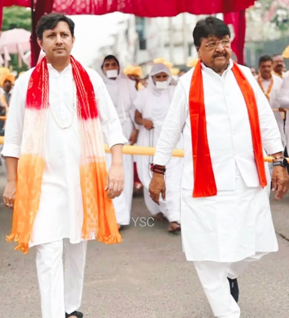 chinteshvaidya1's tweet photo. हर चीज का समय होता है, और हमें #अपने_समय_का_इंतजार_है
@KailashOnline 
@AkashVOnline https://t.co/edH8W9onKM