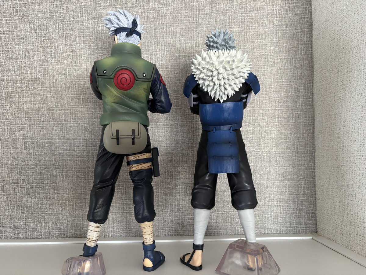 naruto_7_72's tweet photo. アリエクでフィギュアを相場よりやや安めで購入。
・梱包は簡易的だけど外箱は特に問題なし
・カカシはちゃんと写輪眼Ver.頼んで問題なし。
・扉間は良個体。カカシは本物だけど包帯部分が色あせ？元々こんなもん？ https://t.co/6MsVxsv7AJ
