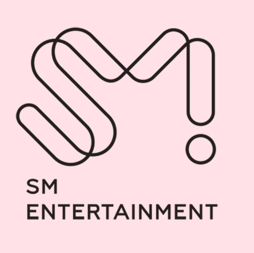 AboutMusicYT's tweet photo. Girls' Generation's Yuri is reportedly set to depart SM Entertainment after 19 years, with her exclusive contract expiring. https://t.co/ILVW1ys0aH