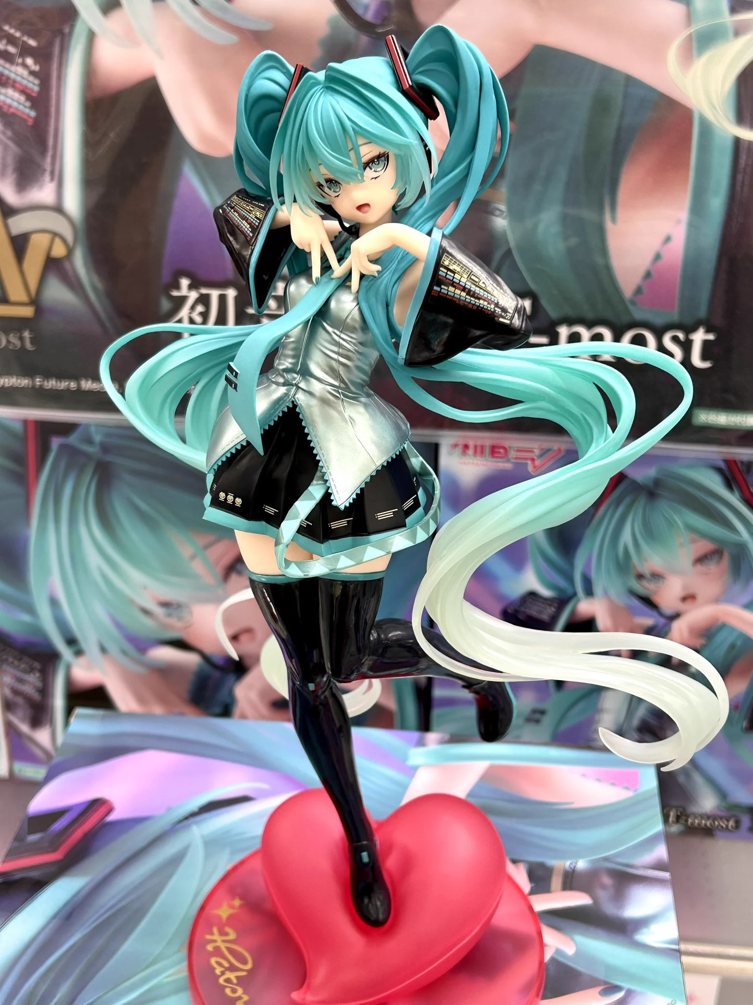 人気　美少女　フィギュア　17点　フリーレン　初音ミク　東城綾　To LOVEる 公式】万代古川店アミューズコーナー on X: 