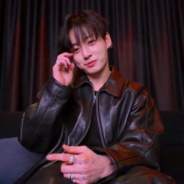 JEONKH_'s tweet photo. my first love https://t.co/uYA7TSH41n