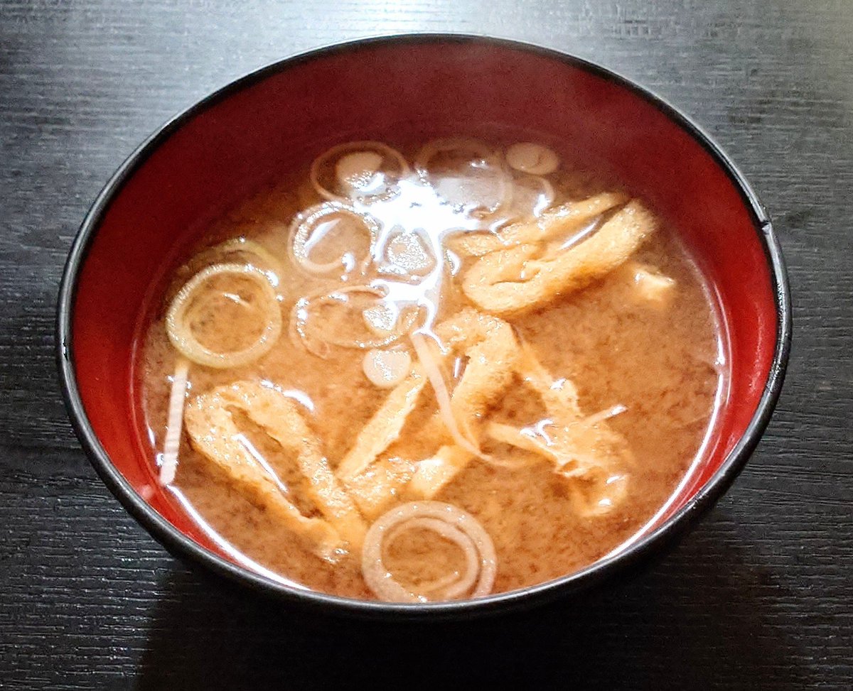 markfromxperia's tweet photo. 今日は上野。
定食の気分だったので森の茶屋へ！
生姜焼きとササミフライ¥1,050
ご飯大盛り¥100
を注文♪
生姜焼きもササミフライもめちゃくちゃ柔らかくて美味い(๑´ㅂ`๑)
濃いめの味付けで米ブーストすぎる😂
ちょっと白米様足りなかった(´･ω･`)笑
#定食 #生姜焼き #ササミフライ 
#森の茶屋 https://t.co/eiZULIFfs6