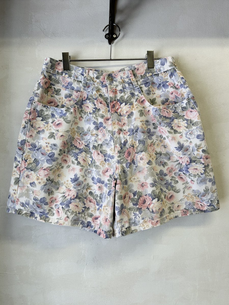 ヴィンテージ　花柄　ショートオール 80s-'90s 花柄ショートパンツ🌸 ショートパンツ店内豊富に揃ってます