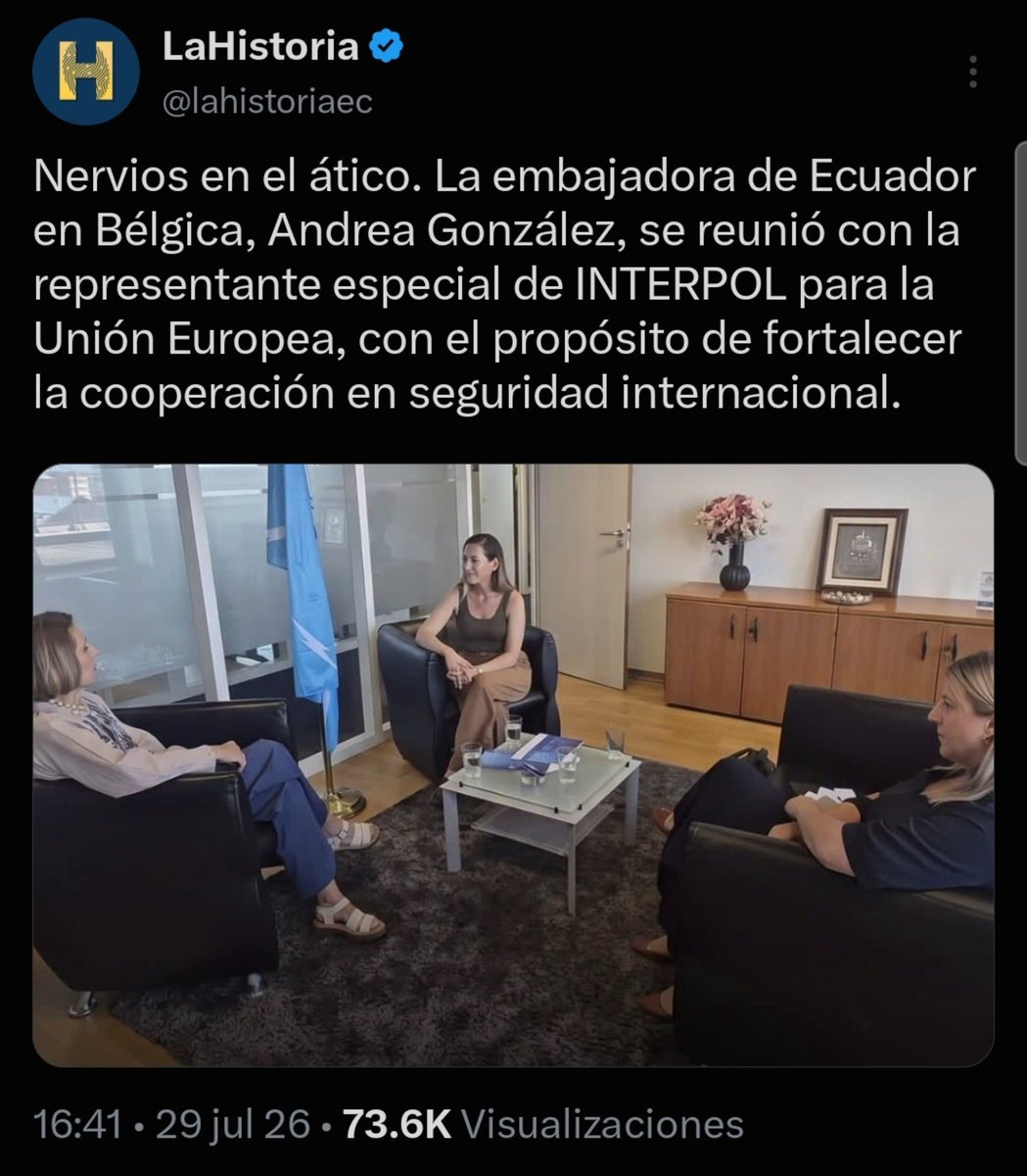 LibreMENTE79's tweet photo. Rafael Correa está desesperado. 
La Justicia lo está arrinconando, por eso, está dispuesto a pactar con quien sea para tumbar al Gobierno Nacional. 
¡Todo el apoyo al Presidente Noboa! 
¡Toda la fuerza! 🇪🇨 https://t.co/D61Fa6F9dt