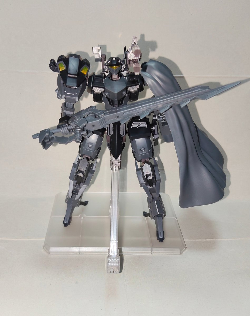 a85135244's tweet photo. #30MMCM2026
#30MMAN ゼノヴァルト　宇宙海賊仕様　右肩にはドクロのパーツ　武装は大型大剣のカットラスとカットラスの先から銃口があり　トレースキャノンや　左肩にはマント装備してます　追加武装に左腕部を換装して腕部キャノンに https://t.co/bTq91Lx43c