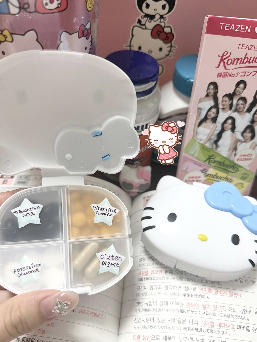 blsoftwave's tweet photo. サプリ💊(インナーケア)と韓国語勉強✍🏻🇰🇷に目覚める22歳の夏休み🎐🫧 見た目も中身もいい女になるぞ➰✨✨ https://t.co/PCkxQApefN