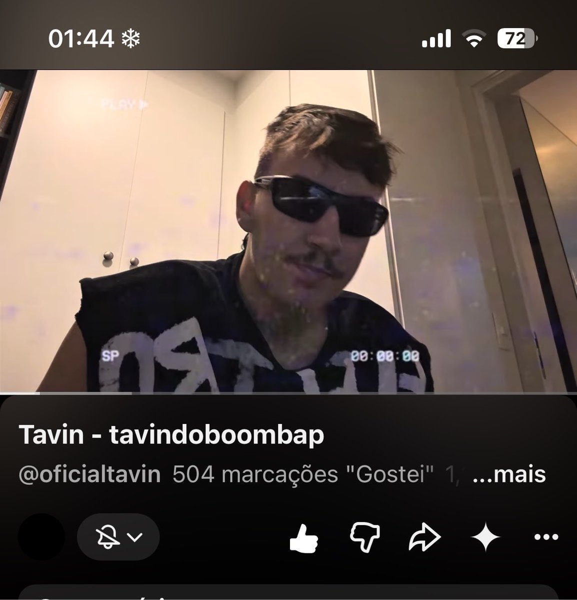 natyszc's tweet photo. *chego*
*lanço um boombap do caralho calando a boca de quem me criticou*
*saio* https://t.co/zm4GAZggtV