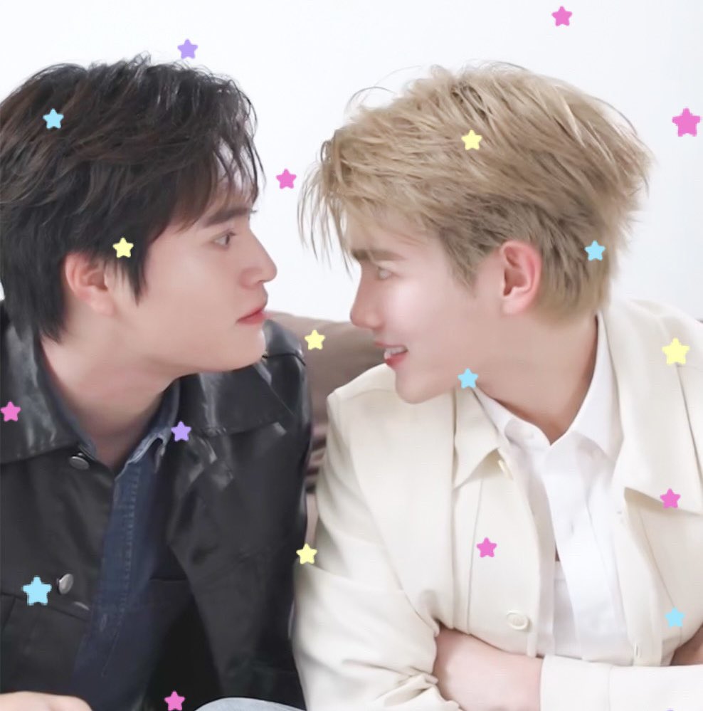 Tmdgnipp's tweet photo. ｡⋆🌻⋆ช่วยด้วยค่ะมีคนกลั้นหายใจ🫪♡｡⋆🪥

✧                                  ✧            .
          ⊹
　  .           ｡ﾟﾟ･｡･ﾟﾟ｡⠀
                 ﾟ｡   ♡ ིྀ  ｡ﾟ          ✧            .
                  　ﾟ･｡･ﾟ
✧ 　　               　 　   +         ⊹
  .　　 　  ✧        .

#GalaxyAI   #GalaxyZFold8 
#GalaxyxGeminiFourth
#GeminiFourth #เจมีไนน์โฟร์ท
