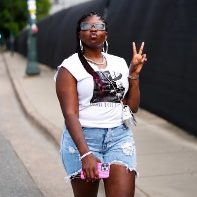 astoldbyborah's tweet photo. #NewProfilePic https://t.co/s8tmTQtDu7