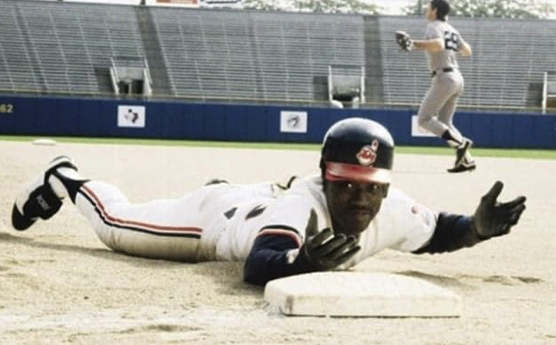 jaw1964's tweet photo. July 31/Day 212
A Movie or TV character played by Wesley Snipes that is not Blad
In recognition of Wesley Snipes’ Birthday
#Edwards2026MovieThingChallenge
As Willie Mays Hayes
“Major League” (1989) https://t.co/2okXyko4NH