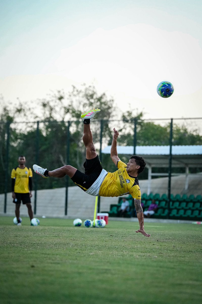 RealCartagena's tweet photo. 🔰⚽️🪄😮‍💨

#RealEsCartagena https://t.co/pIaqog94s6