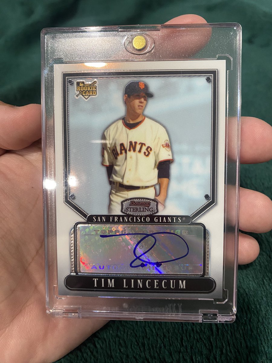 giantchat's tweet photo. Feels like a piece of history in my hand. https://t.co/QDENBZxDkF