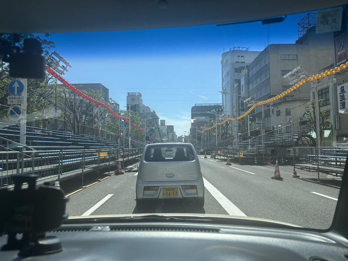m780123's tweet photo. ここ通ると気分上がる
#踊る阿保に見る阿保 https://t.co/G5ft3gWUri