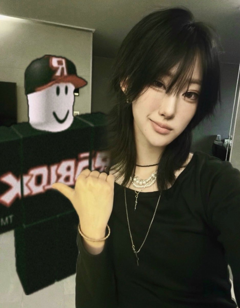 Hired9un's tweet photo. #코스어분들_일반인일때_코스어일때
코스 사진이 별로 없어서 랜달 코스 우려먹어야됨 https://t.co/HllVthfId1