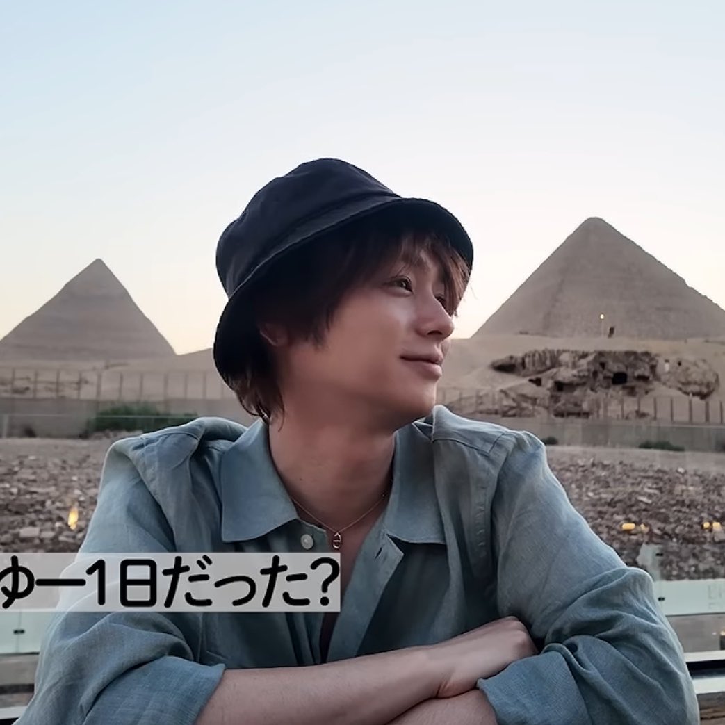 ayato_InoOK's tweet photo. とりあえずここの顔が好きすぎて人間の形保っていられないので、何で微笑んだかだけ教えてくれませんか？？？？？？
 #伊野尾慧 https://t.co/RnrWYB8kZp