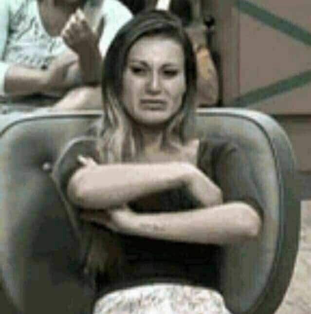 henri_mt4's tweet photo. Que fomo desgraçado de querer ir ver a turnê da Xuxa ao vivo https://t.co/lyDc7r5QRb