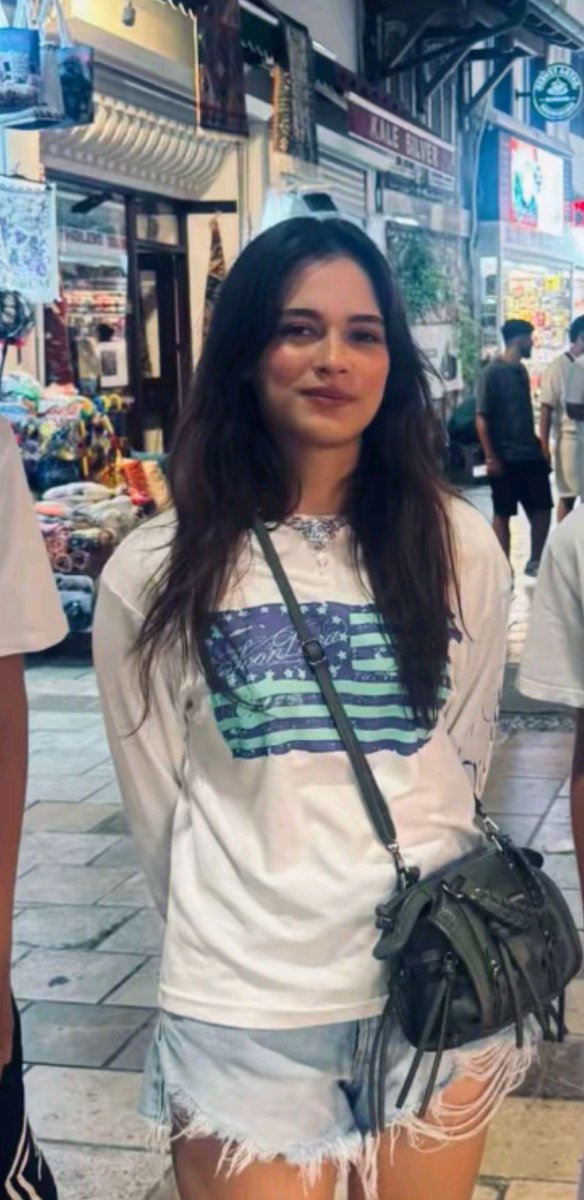 leyaxfans's tweet photo. AY BENİM BİRTANEMMEE BAKIN ÇOK TATLI 🥹🤏🏻 #helinelveren #daha17 #athel #teoden https://t.co/AiM3MhNtcJ