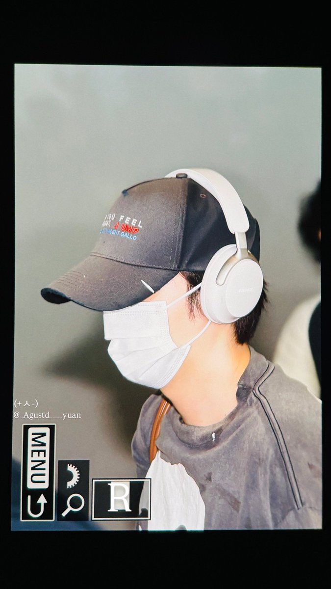 _agustd____yuan's tweet photo. 260731 SUGA ICN 인천공항 출국

Pre.

#SUGA #YOONGI #슈가 #윤기 #AGUSTD
#BTS #방탄소년단 #방탄소년단슈가 @BTS_twt https://t.co/So3oLKZ9mu