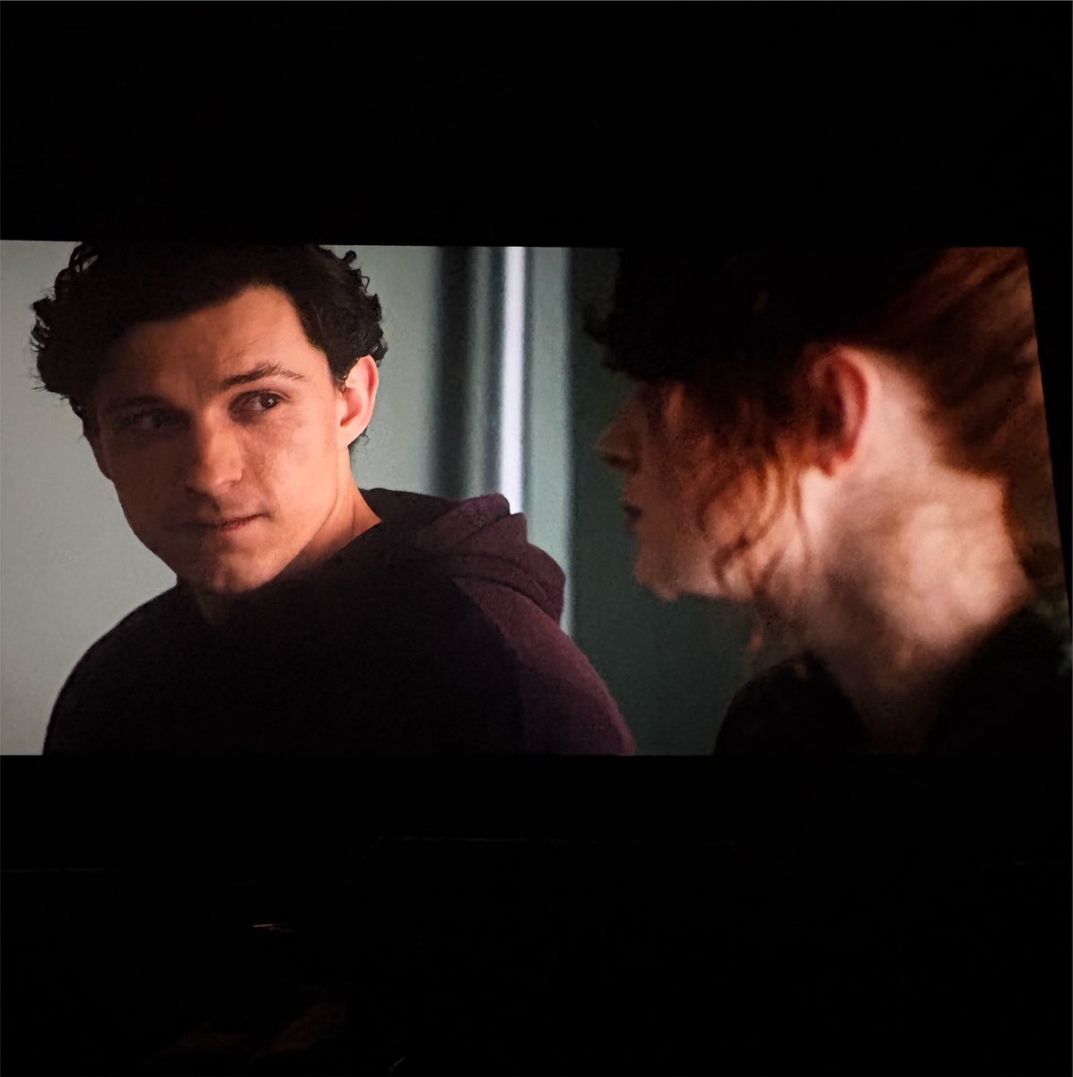 strangesapphics's tweet photo. he's her tony 😭😭😭😭 #spiderman https://t.co/9XozwnicbP