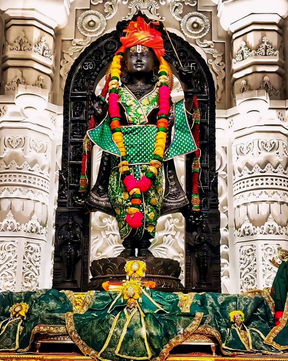 izeennatrana's tweet photo. जय श्रीराम 🙏💐🚩 https://t.co/eLGa2gRcuV