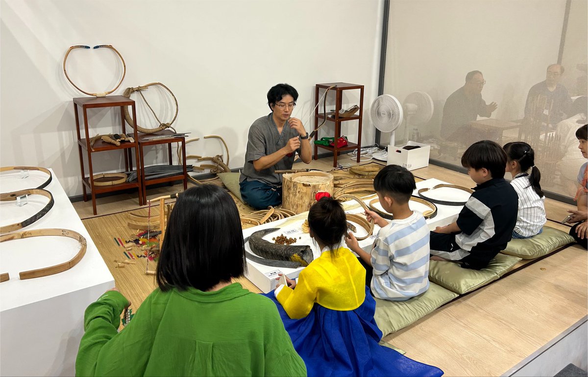 GermanAmbUNESCO's tweet photo. As #48COM concluded in Pusan, I also congratulated #KoreanHeritageService for a truly inspiring #heritage festival everywhere in the city of #Pusan, so that the spirit of preserving &amp; taking care of our heritage was shared btw. international guests, Pusan hosts &amp; all generations! https://t.co/KsmKNhjt5l