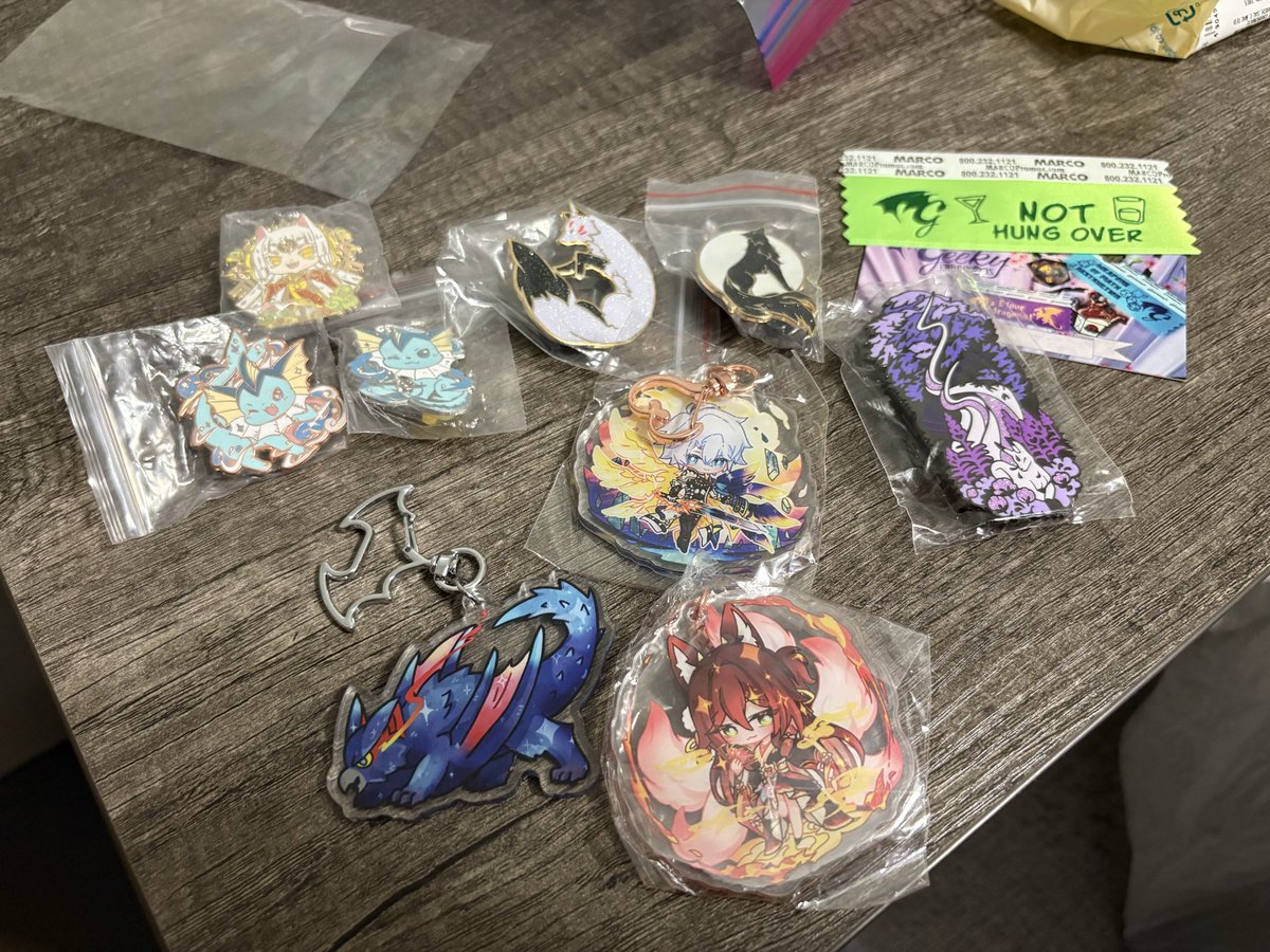 Toriwithwolves's tweet photo. I just realized i never posted my haul from the anime convention i went to the beginning of summer lol https://t.co/RMOOHV5aql