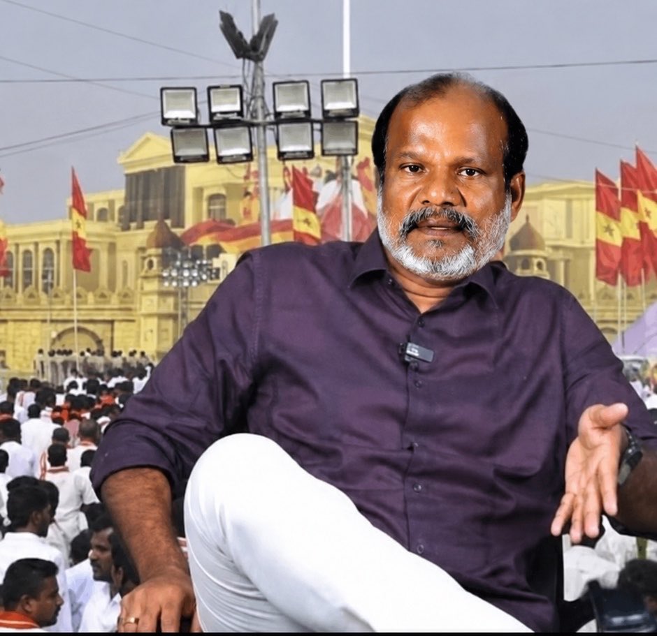 kundrathurBala's tweet photo. “வந்து என் காலில் விழுந்து மன்னிப்பு கேளுங்கடா… அப்புறம் நான் எடப்பாடியார் கிட்ட சொல்லி உங்களை கட்சியில் சேர்த்துக்கிறேன்.” https://t.co/5IP2E5bEUI