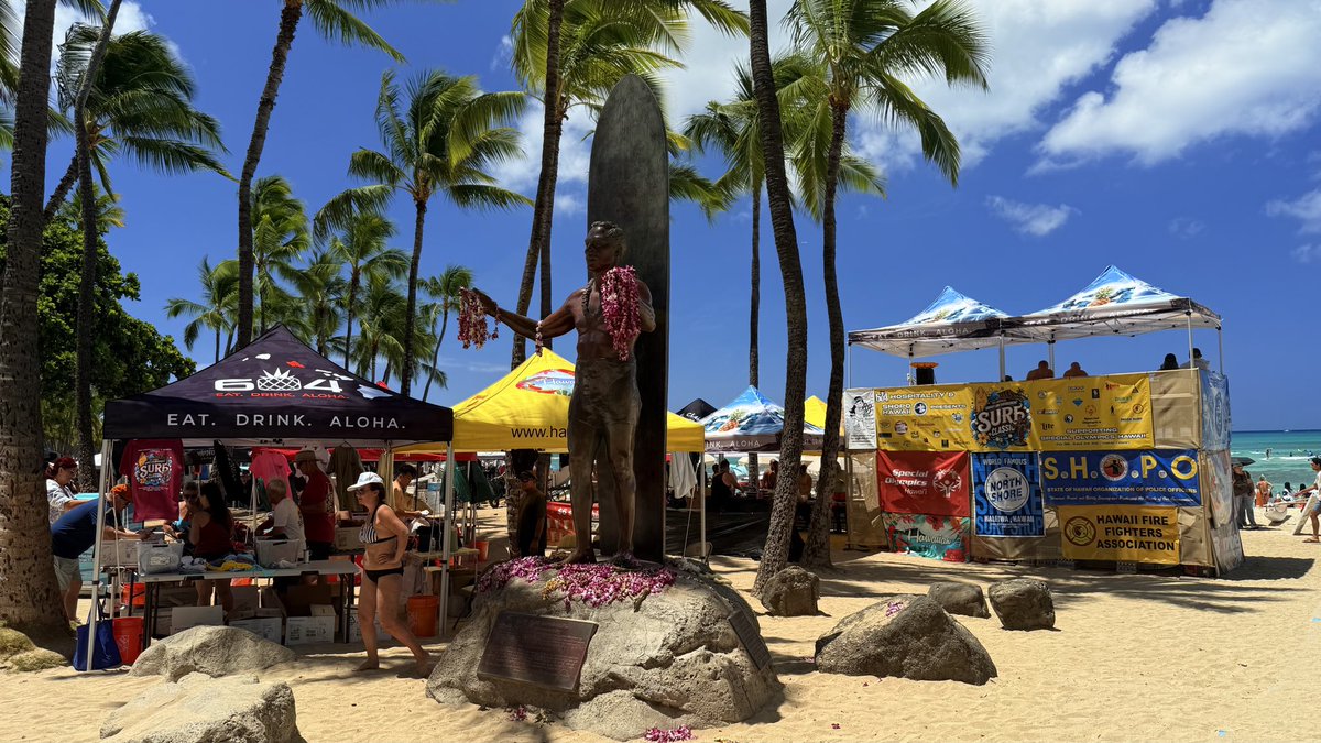 hawaii_isla808's tweet photo. 9th Annual Hawaiʻi Law Enforcement Surfing Classic is happening July 30 – August 2 at Kūhiō Beach, Waikīkī. Come out and support our law enforcement and first responders! 🤙🌺 #hawaii #waikiki #oahu #hawaiilawenforcementsurfingclassic2026 #shopo https://t.co/gk2CM3kunj