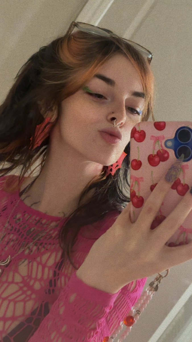 Mako Mommy | DBD Streamer 🦈🪦 tweet media