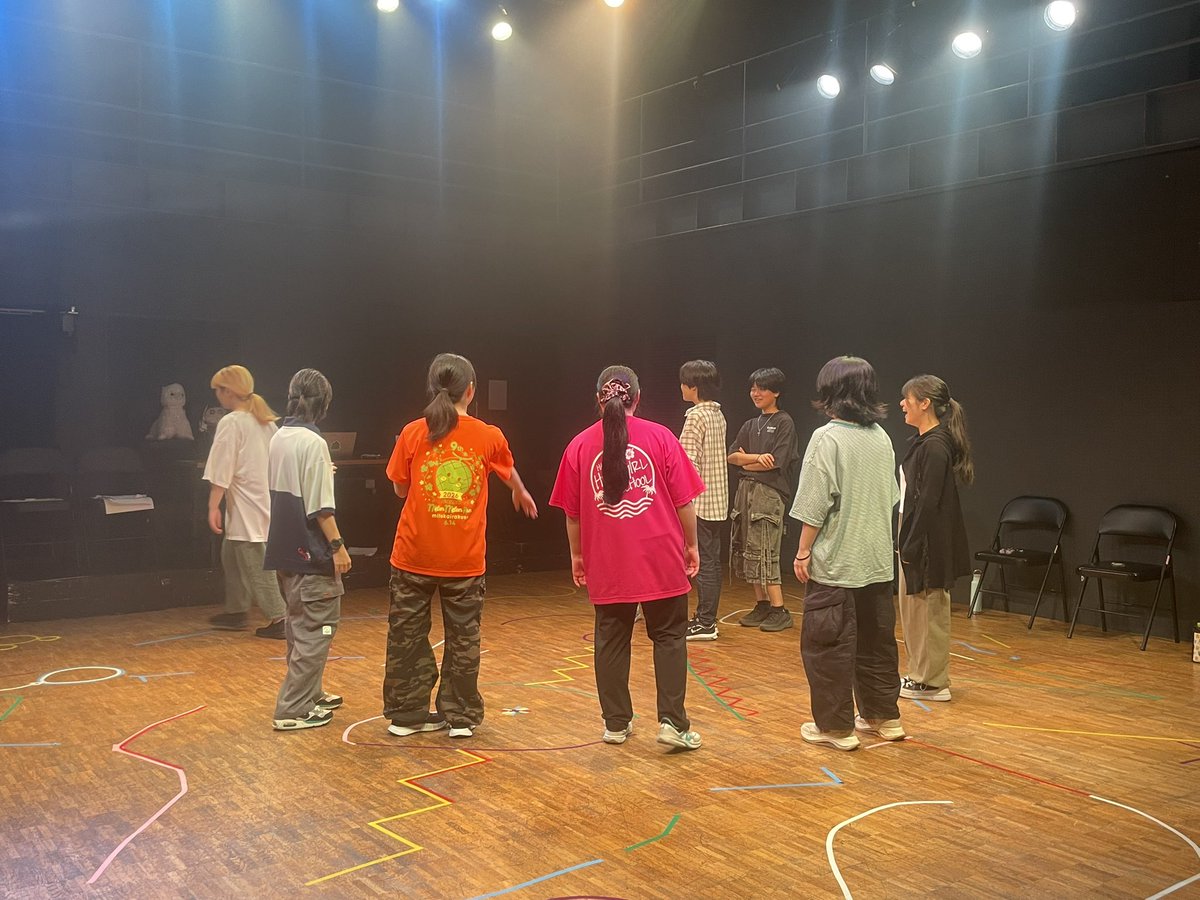 ojishogekijo's tweet photo. #王子サマースクール 2026

3日目スタート！
ぴかぴかの照明もついて、ついに本番が近づいてきました！（本日😳）
----

集中コース発表公演
@インディペンデントシアターOji

【日時】
7/31 19:00
8/1 14:00
8/2 14:00

◎入場無料

ごよやく
https://t.co/Ioc68GQupP https://t.co/XWTAtX3qm8